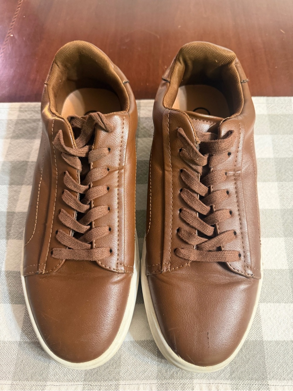Calvin Klein Sneakers Mens 11 Brown Faux Leather Lace Up Casual Low Top